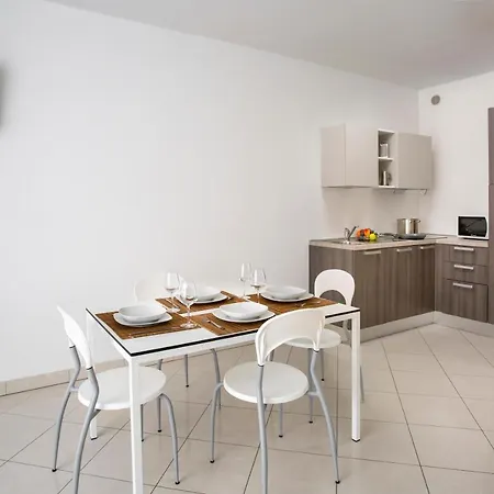 アパートホテル I Diamanti - Siroli Collection チェルヴィア