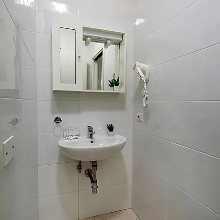 I Diamanti Aparthotel 3*